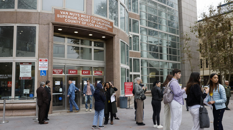 I Menendez a un passo dalla libert&agrave;, giudice Usa riduce la pena