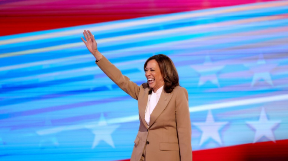 Emmen&eacute;s par les Obama, les d&eacute;mocrates s'appr&ecirc;tent &agrave; sacrer Harris