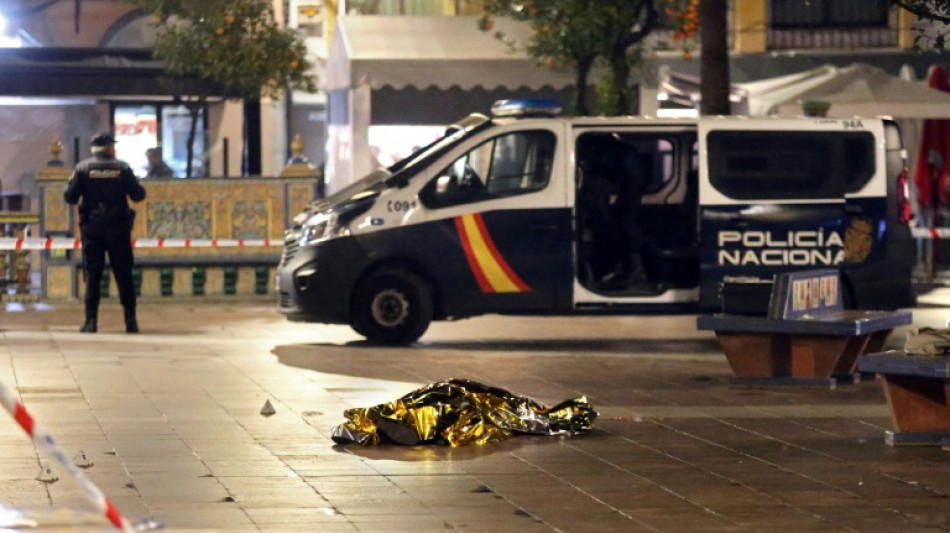 Espagne: deuil et rassemblement apr&egrave;s l'attaque meurtri&egrave;re contre deux &eacute;glises