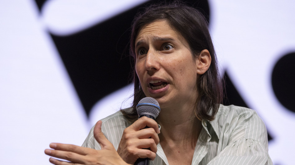Schlein, 'Meloni non &egrave; in grado di dire di no all'amico Trump'