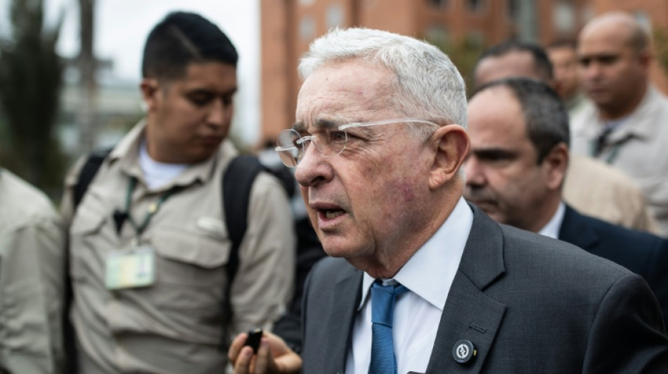 'N&atilde;o sou assassino', diz ex-presidente da Col&ocirc;mbia investigado por massacres