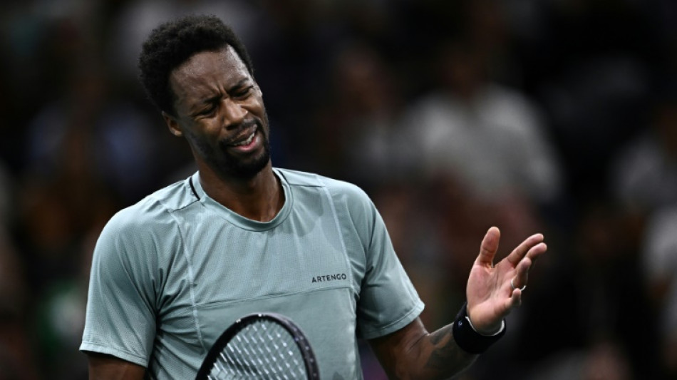 Tennis: Monfils battu au 1er tour du Masters 1000 de Paris malgr&eacute; une balle de match