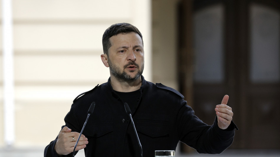 Zelensky, se non ci sarà cessate il fuoco, chiediamo sanzioni