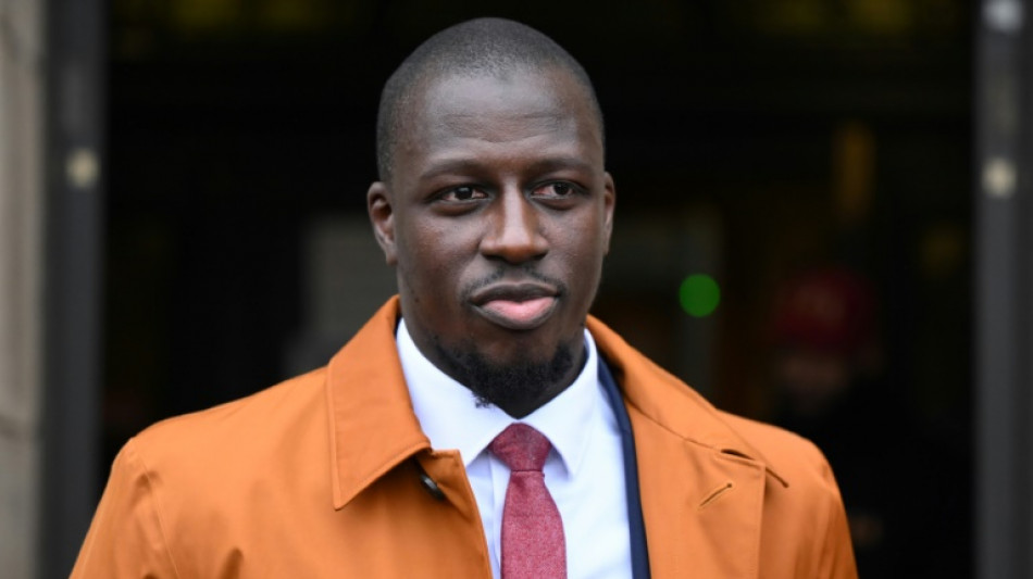 Foot: Benjamin Mendy, jug&eacute; non coupable de viol, signe pour deux saisons &agrave; Lorient (club)