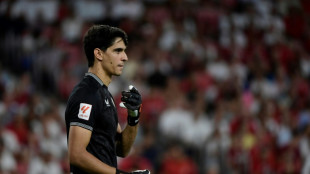 El Sevilla traspasa a su portero Bono al Al-Hilal saud&iacute;