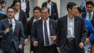 Japon: derni&egrave;re journ&eacute;e de campagne avant des l&eacute;gislatives qui s'annoncent serr&eacute;es