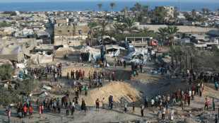 Gaza: 40 morts dans une frappe isra&eacute;lienne sur une "zone humanitaire", selon la D&eacute;fense civile