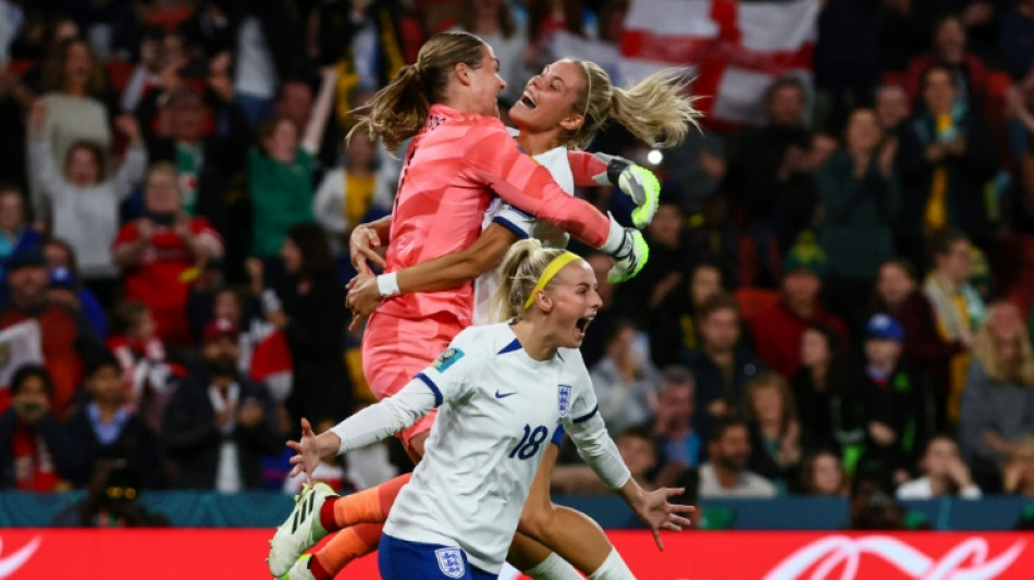 Mondial f&eacute;minin: l'Angleterre se sauve aux tirs au but face au Nigeria