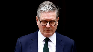 Face aux &eacute;meutes, le gouvernement britannique mobilise policiers et places de prison