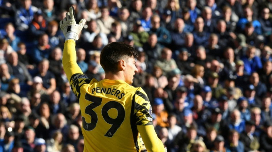 Alonso sees Courtois similarities in Chelsea's Penders