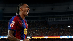 Raphinha e Yamal comandam goleada do l&iacute;der Bar&ccedil;a sobre Rayo Vallecano