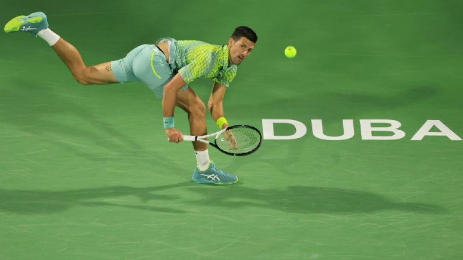 Djokovic cumple 379 semanas como n&uacute;mero uno, pero planea la amenaza Alcaraz
