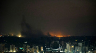 L'aviation isra&eacute;lienne m&egrave;ne des raids a&eacute;riens sur le coeur de Beyrouth, au moins 11 morts