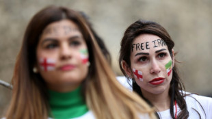 Al menos tres muertos en la represi&oacute;n de nuevas protestas en Ir&aacute;n