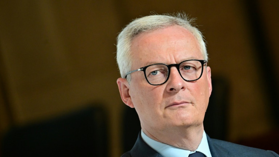 La croissance fran&ccedil;aise r&eacute;siste modestement au troisi&egrave;me trimestre