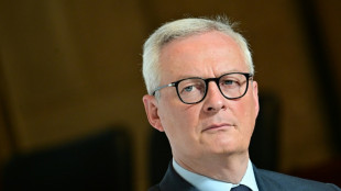 La croissance fran&ccedil;aise r&eacute;siste modestement au troisi&egrave;me trimestre