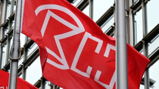 CK Hutchison dice que el retraso en la venta de los puertos de Panamá no es "problemático"
