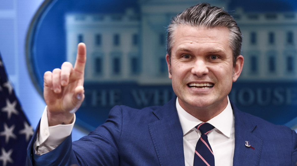 ++ Hegseth, 'colloqui ospitati da Francia e Gb su Hormuz chiacchere inutili' ++