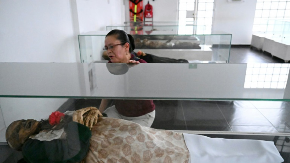 Dans un petit cimeti&egrave;re de Colombie, un &eacute;trange ph&eacute;nom&egrave;ne de momification naturelle