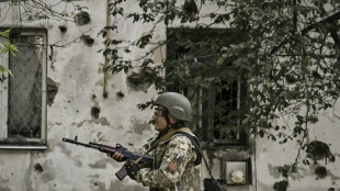Kiev remporte la bataille de l'embargo p&eacute;trolier europ&eacute;en, la Russie accentue la pression dans le Donbass