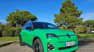 L'auto dell'anno 2025 &egrave; Renault 5 / Alpine A290