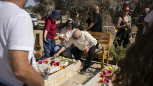 Uno de los kibutz arrasados por Hamás intenta sanar sus heridas con el retorno de los rehenes