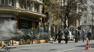A Ath&egrave;nes, les Grecs crient leur "rage immense" apr&egrave;s la catastrophe ferroviaire