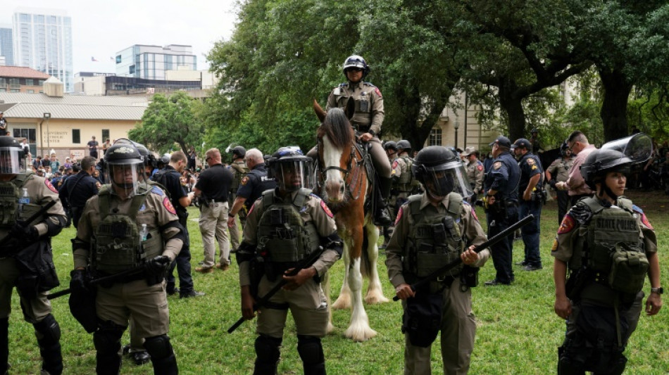Pro-pal&auml;stinensische Proteste an US-Universit&auml;ten: Texas setzt berittene Polizei ein