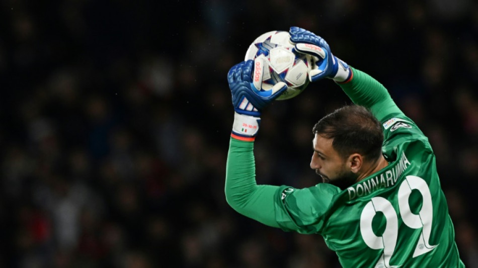 Donnarumma to enter lion's den on return to crisis-club Milan