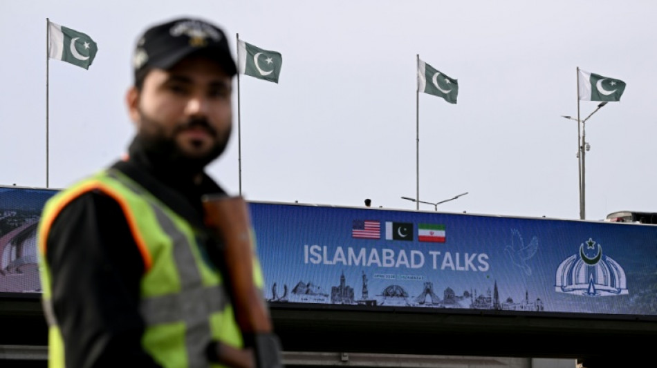 Iran envoys meet Pakistani PM ahead of US talks