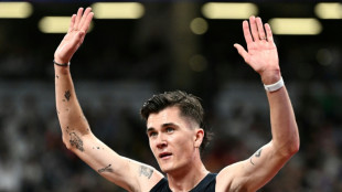 'Not myself' but defending champ Ingebrigtsen into 5,000m final