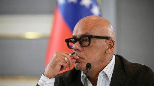 Parlamento da Venezuela investiga deputado que prop&otilde;e dolariza&ccedil;&atilde;o