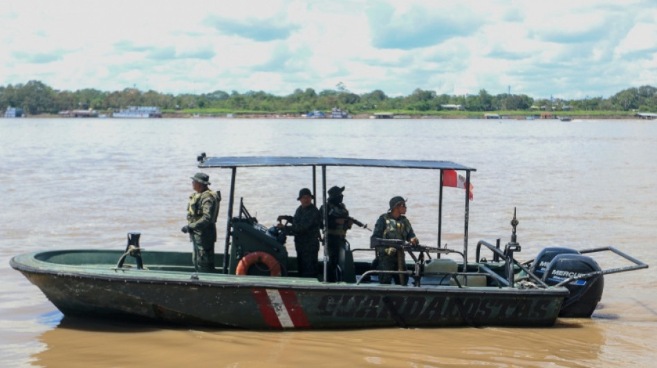 Petro considera 'ilegal' detenção de topógrafos colombianos no Peru