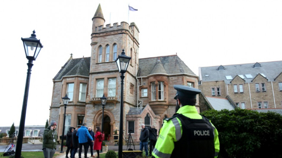 Sunak spricht in Belfast mit Parteichefs &uuml;ber ge&auml;ndertes Nordirland-Protokoll