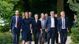 Matignon: consultations &agrave; l'Elys&eacute;e, journ&eacute;e de dupes entre Macron et le NFP ?