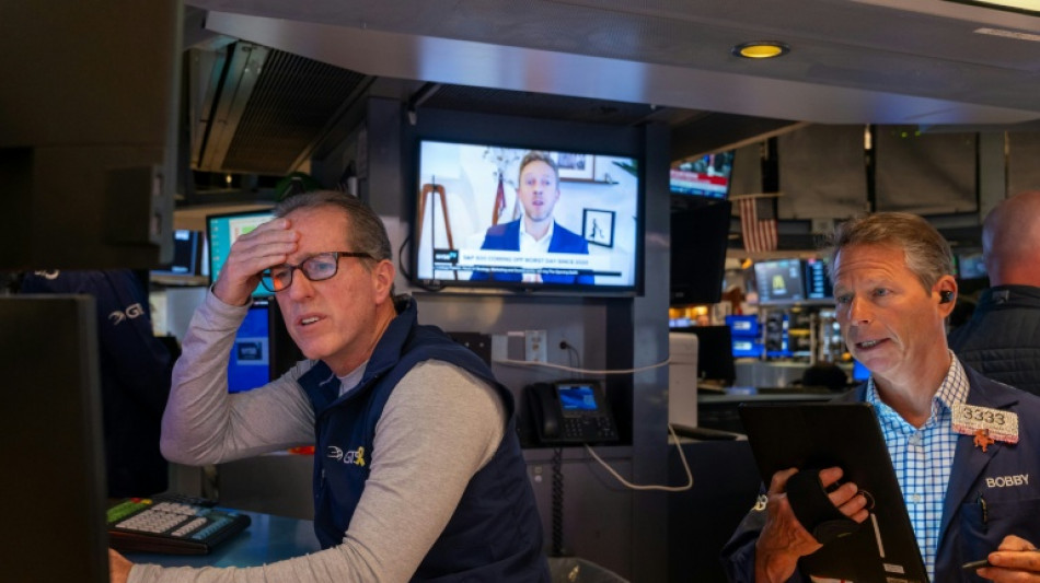 Droits de douane: les marchés mondiaux ont "les nerfs à vif", les indices européens s'effondrent