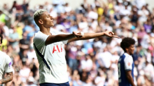 Tottenham exclui Richarlison da lista de inscritos na Premier League