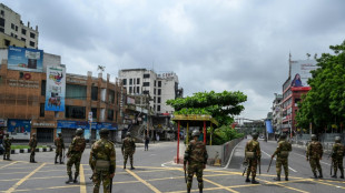 Manifestations au Bangladesh: la police tire &agrave; balles r&eacute;elles, l'arm&eacute;e d&eacute;ploy&eacute;e 