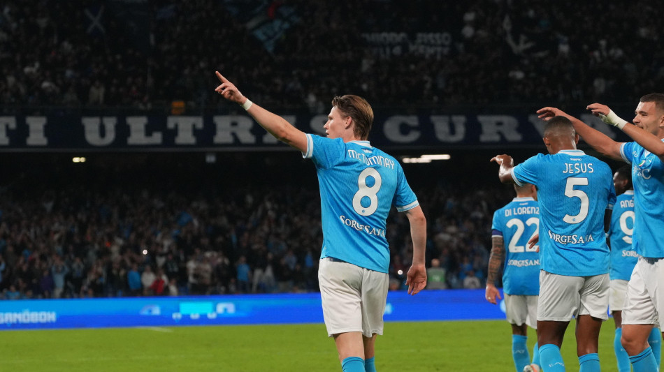 Il Napoli vince il big match con l'Inter e va in testa
