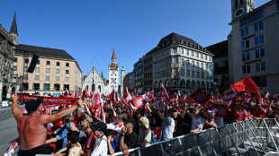 Allemagne: plusieurs milliers de supporters c&eacute;l&egrave;brent les champions munichois