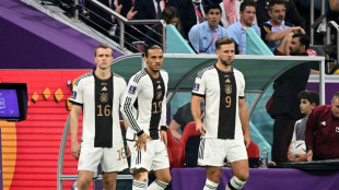 Dreierkette und Doppelspitze im Jubil&auml;umsspiel