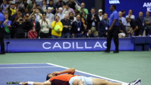 Espa&ntilde;ol Alcaraz gana &eacute;pico duelo a Sinner y avanza a su primera semifinal del US Open