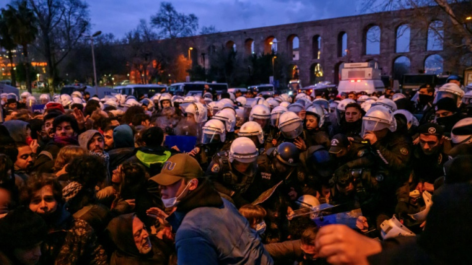 Thousands protest for second night over Istanbul mayor's arrest