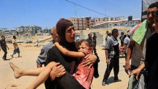 Dans le camp d'al-Mawasi &agrave; Gaza, une frappe isra&eacute;lienne puis un chaos "inconcevable"