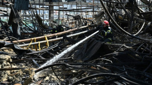 Ukraine: le bilan continue de grimper apr&egrave;s la frappe russe sur un hypermarch&eacute; de Kharkiv