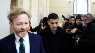 Jogador do Nice &eacute; condenado por publicar v&iacute;deo sobre conflito entre Israel e Hamas