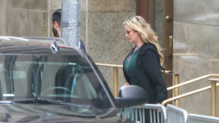 Le proc&egrave;s Trump encore marqu&eacute; par le t&eacute;moignage cru de Stormy Daniels