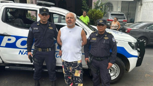 La Fiscal&iacute;a salvadore&ntilde;a presenta una acusaci&oacute;n contra un abogado cr&iacute;tico de Bukele