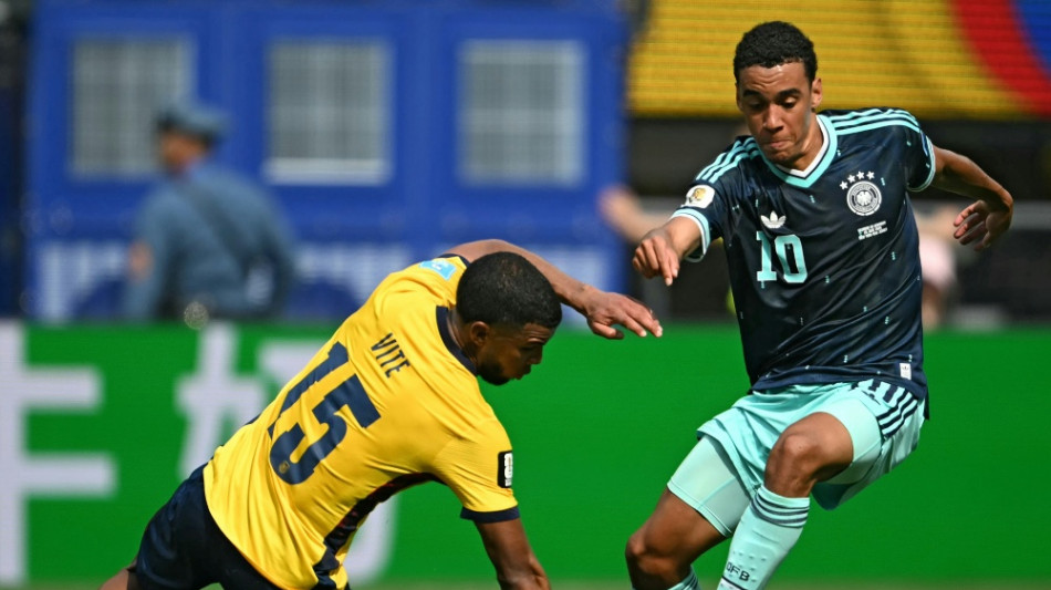 Dicker D&auml;mpfer vor K.o.-Krachern: DFB-Elf unterliegt Ecuador