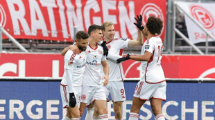 Kiel, D&uuml;sseldorf und F&uuml;rth bleiben mit Siegen oben dran